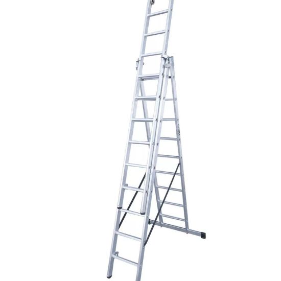 ESCALERA TRIPLE CON BASE PROFESIONAL